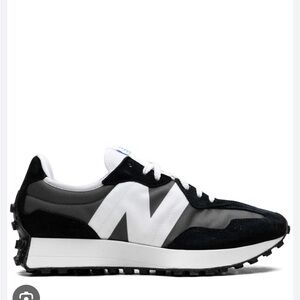 New Balance 327 Sneakers